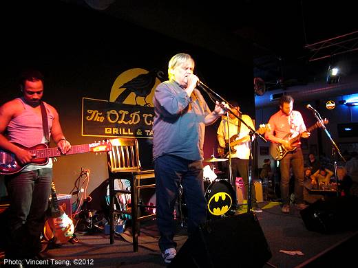 Preview: “Basically Frightened” expertly chronicles long, strange trip of Col. Bruce Hampton