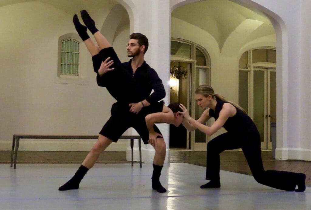 Kit Modus, dance company