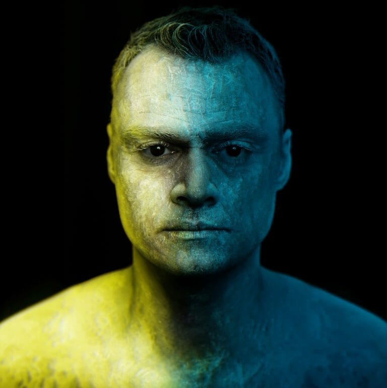 Co-creators O’Hare, Peterson confront the hell of war in “An Iliad” at Theatrical Outfit
